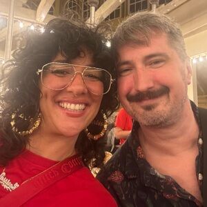 Meet your Posher, Larissa